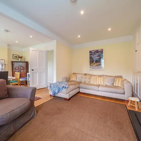 3 Gowbarrow Watermillock